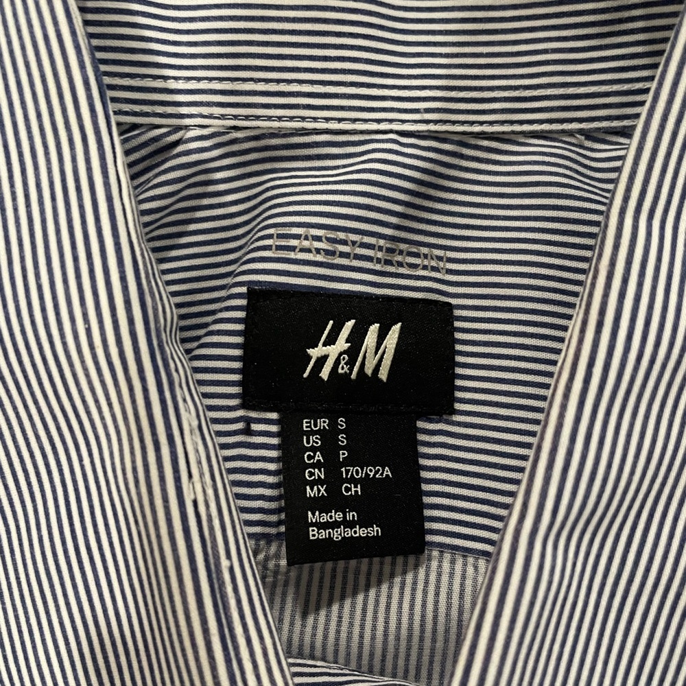 Men’s button down - Picture 2 of 2